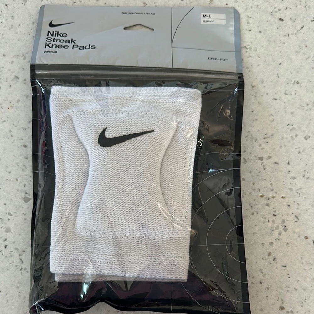 Women’s Nike White Streak Knee Pads Volleyball Size M-L